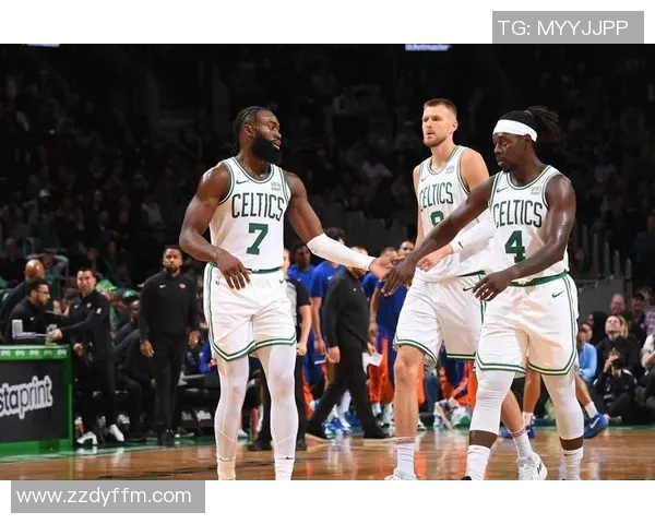 凯尔特人对决骑士22日精彩赛事前瞻与球员表现分析